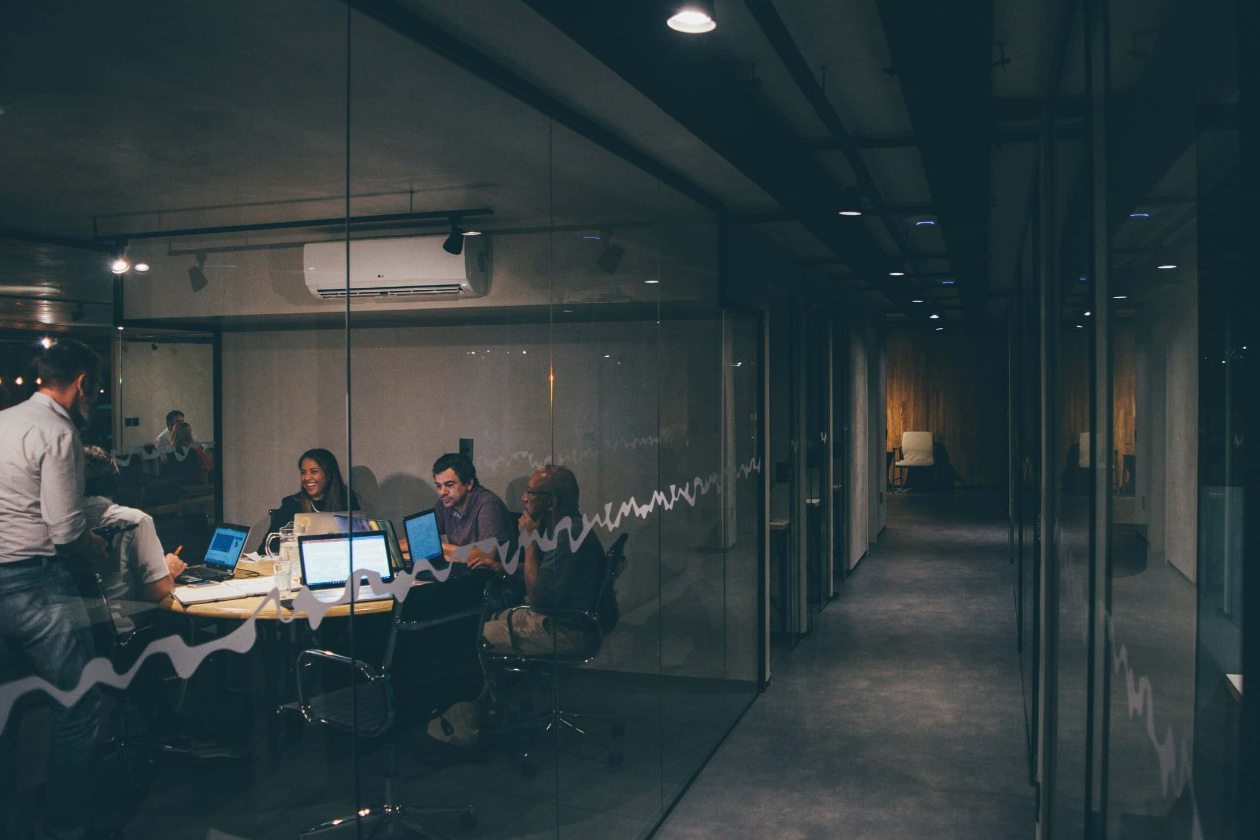 Business vs. IT in Digital Transformation
